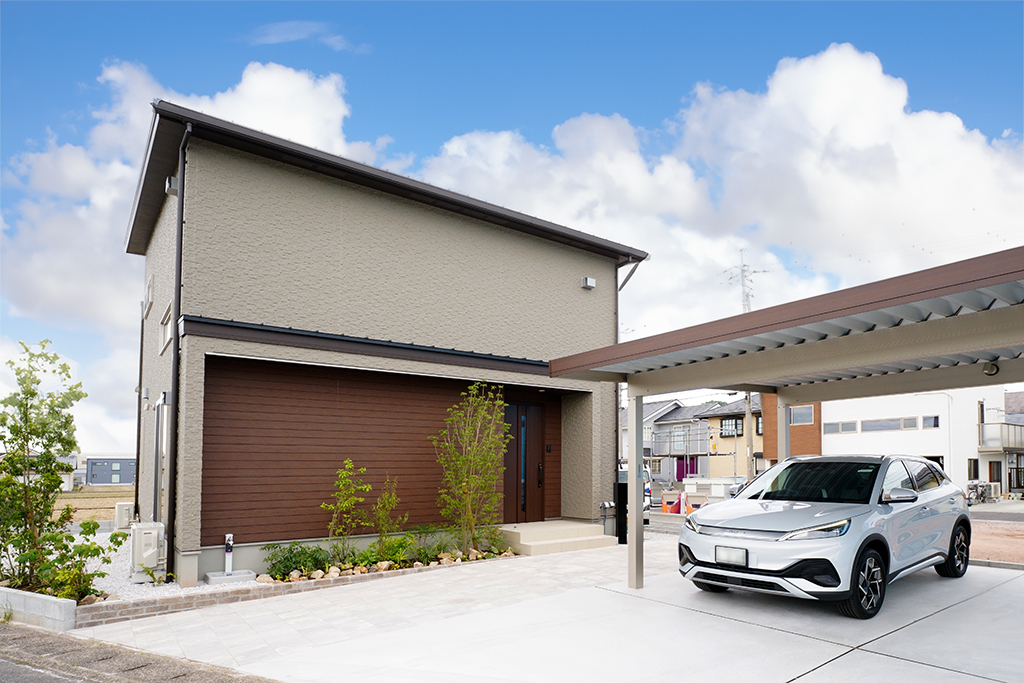 鳥取市宮下　新モデルハウス　Sunks-ZEGA